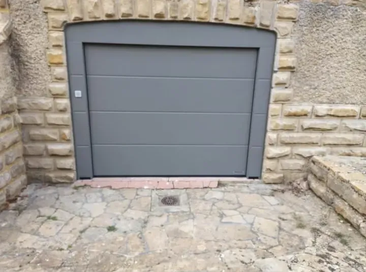 Porte de garage 2